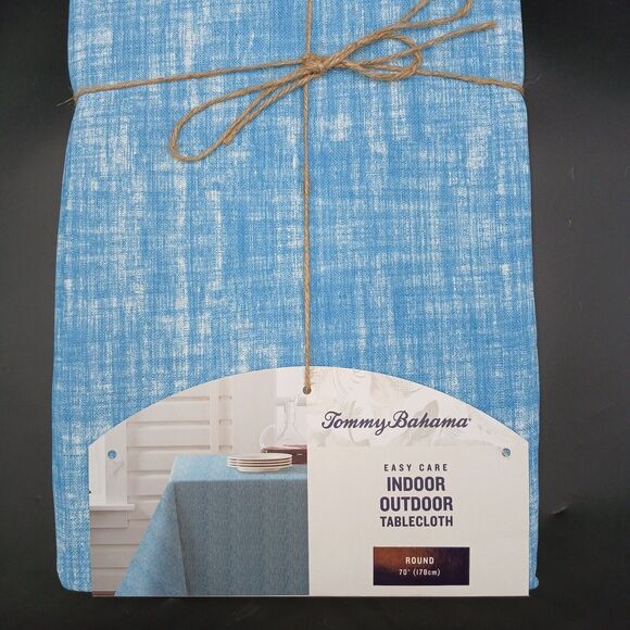 TOMMY BAHAMA Aqua/Teal/White 70” Round Indoor Outdoor Tablecloth NEW Easy Care - Picture 1 of 4